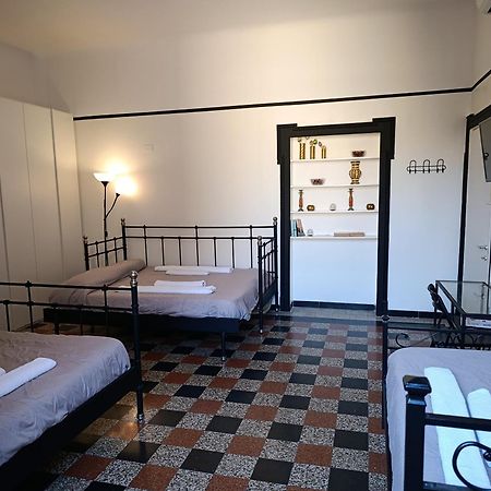 M1 Loreto Holiday Home Milano Eksteriør billede
