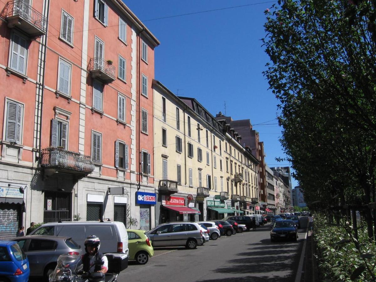 M1 Loreto Holiday Home Milano Eksteriør billede